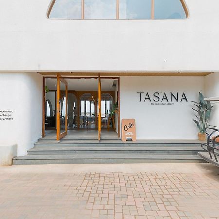 Tasana Bar And Luxury Resort Koh Larn Extérieur photo