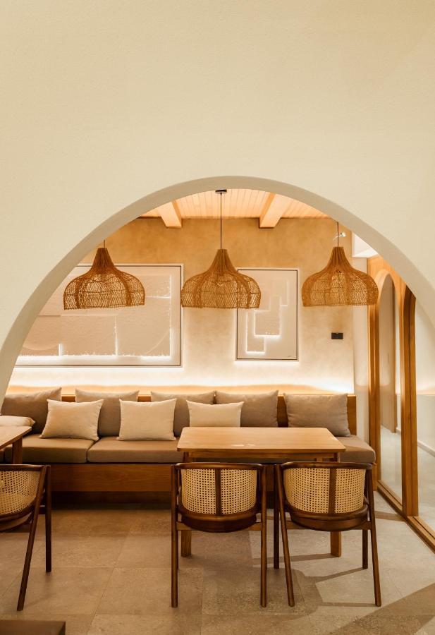 Tasana Bar And Luxury Resort Koh Larn Extérieur photo