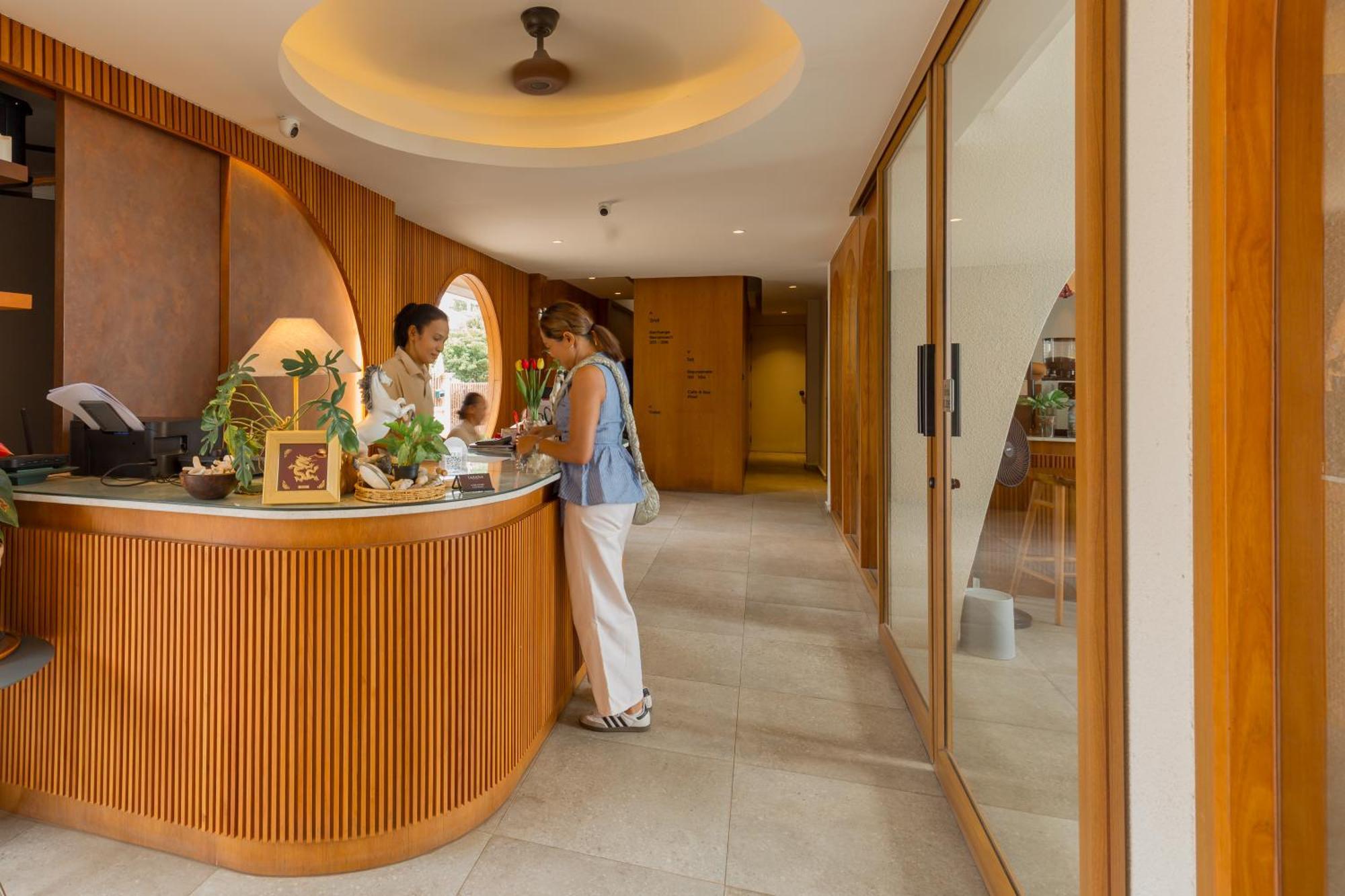 Tasana Bar And Luxury Resort Koh Larn Extérieur photo
